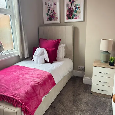 Brinkburn House Beautiful Sleeps 8 펜션