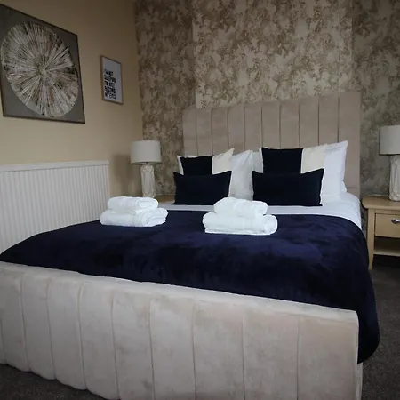 Brinkburn House Sleeps 8 Beautiful House Casa de Férias Scarborough