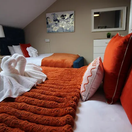 Brinkburn House Sleeps 8 Beautiful House * Scarborough