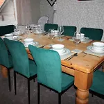 Semesterbostad Brinkburn House Sleeps 8 Beautiful House *