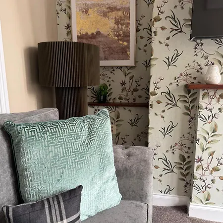 Brinkburn House Beautiful Sleeps 8 * Scarborough